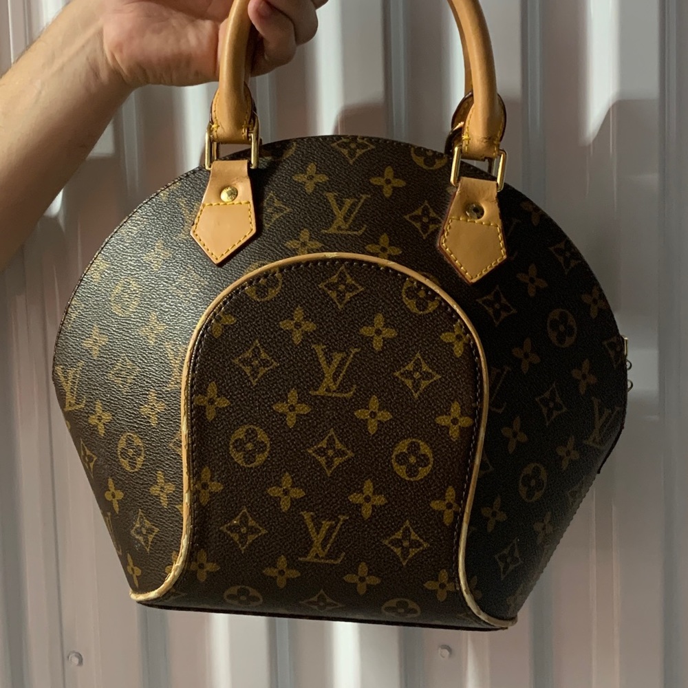 Louis Vuitton Monogram Canvas Ellipse Pm - image 4